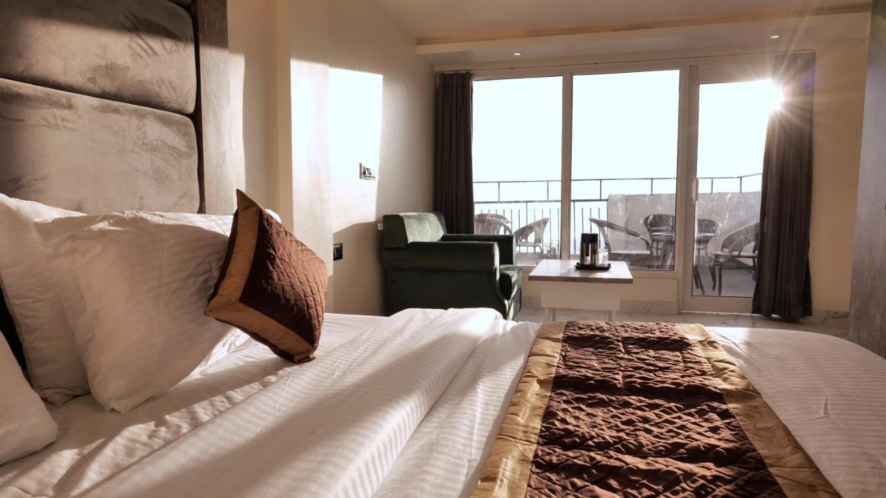 Hotel Brite Star ムスーリー エクステリア 写真