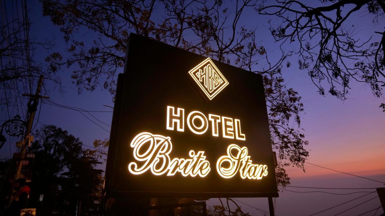 Hotel Brite Star ムスーリー エクステリア 写真