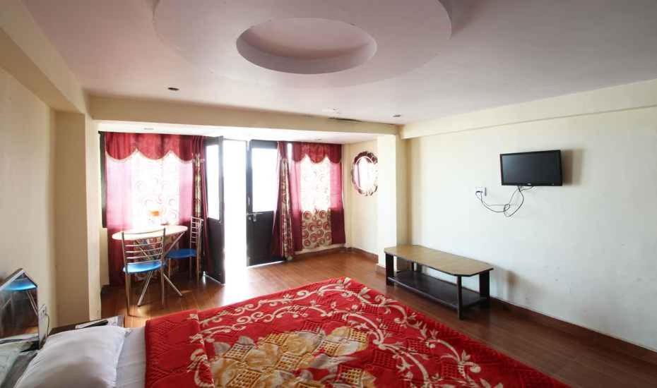 Hotel Brite Star ムスーリー エクステリア 写真