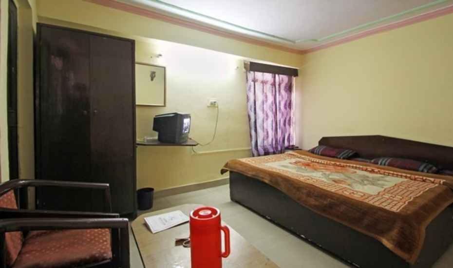 Hotel Brite Star ムスーリー エクステリア 写真